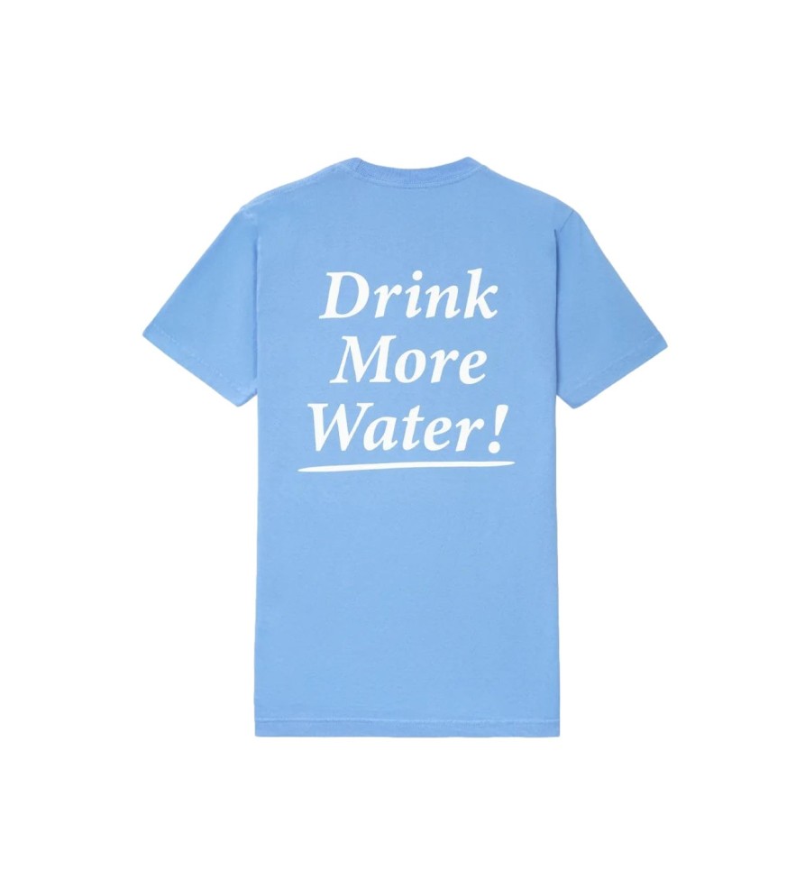 Dame Sporty u0026 Rich | Sporty & Rich Drink More Water T-Shirt Genser- Lysebla